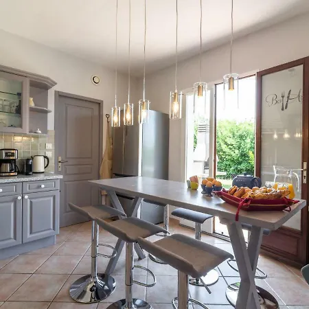 Detached In Beautiful *